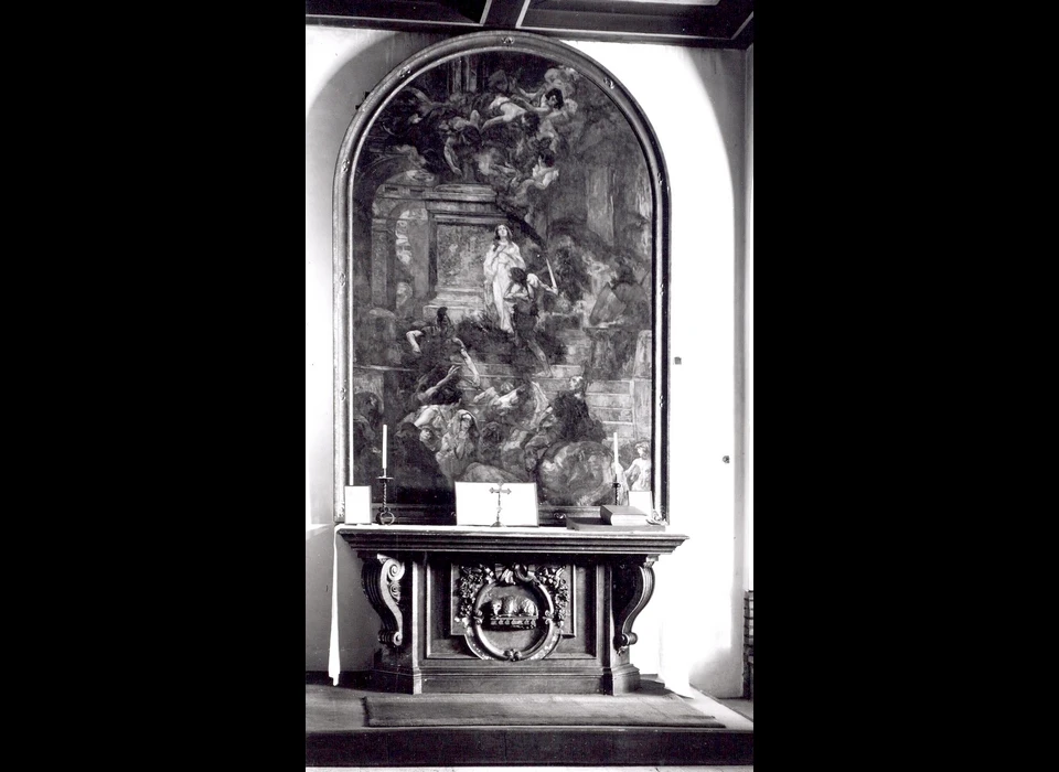 Amstelveenseweg 163 Sint Agneskerk Agnes-altaar met schilderij door J.H.Jurres (1977)