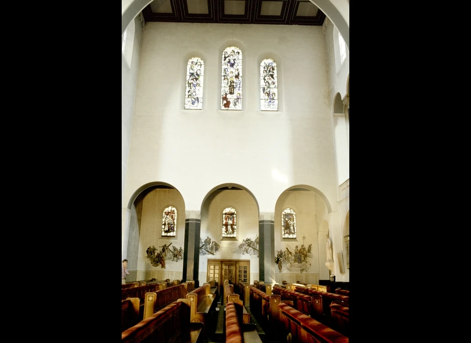 Amstelveenseweg 163 Sint Agneskerk transept (1984)