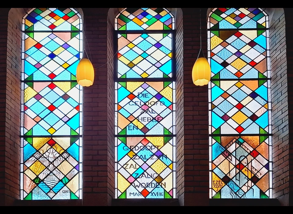 Amstelveenseweg 965 Augustinuskerk Augustinuskapel glas-in-lood venster (2025)