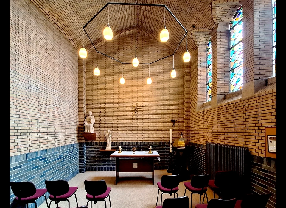 Amstelveenseweg 965 Augustinuskerk Augustinuskapel interieur (2025)