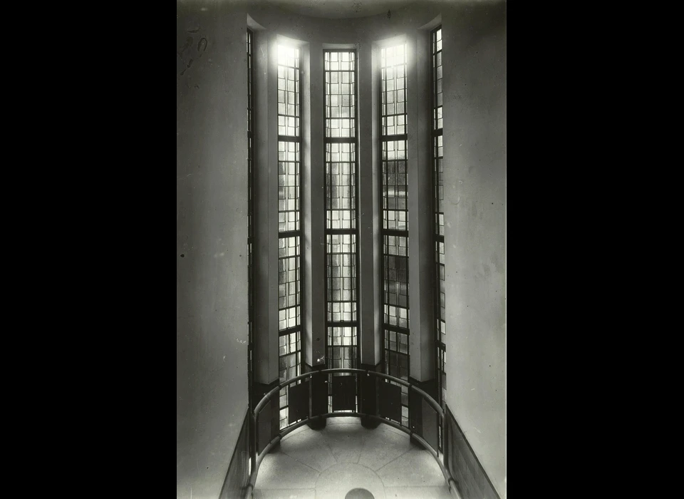 Badhuisweg 3 Groot Lab klein trappenhuis glas-in-loodramen (1930)