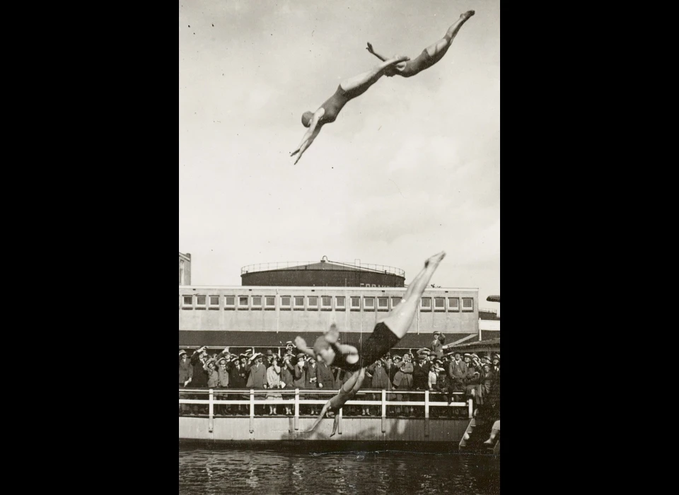 Badhuis Obelt duikdemonstratie (1926)