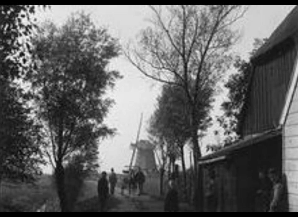 Abcouderstraatweg weg naar Fort en molen Westbijlmerpolder (Jacob Olie 1893)