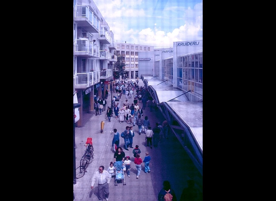 Bijlmerplein winkelcentrum Amsterdamse Poort (1988)