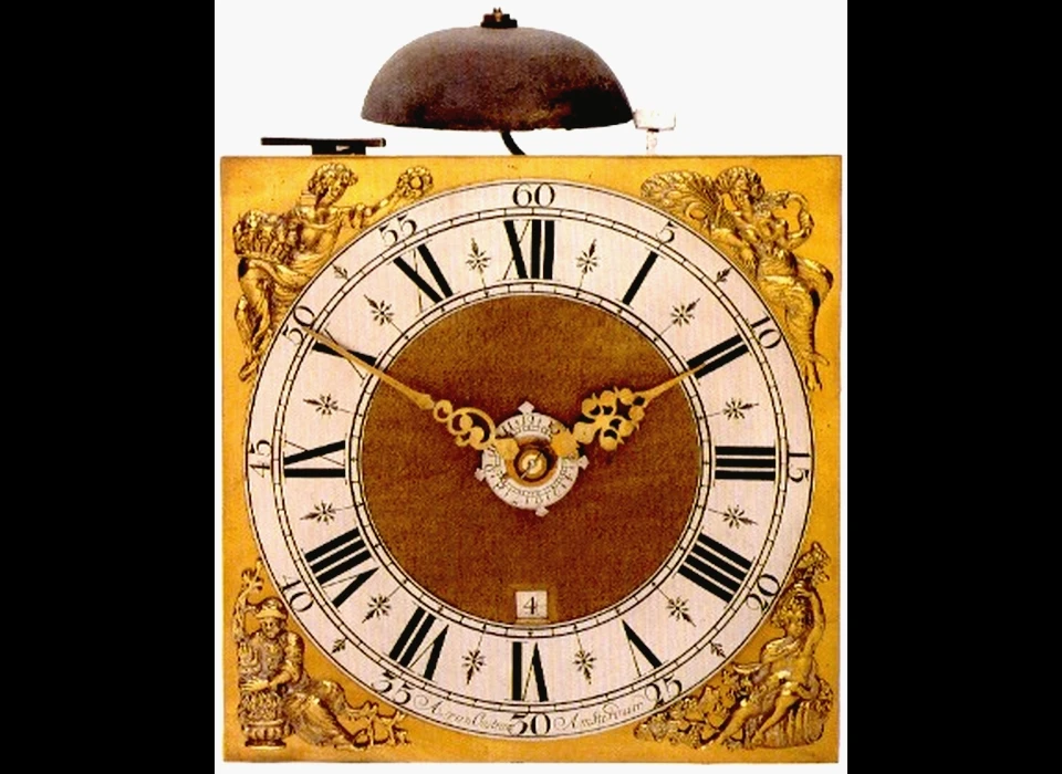 Grote Kattenburgerstraat 32 Amsterdammmertje door Anthonij van Oostrom detail klok (1750)