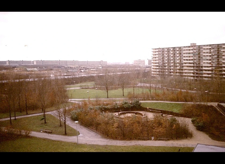 Speelplaats bij Kikkenstein 1977