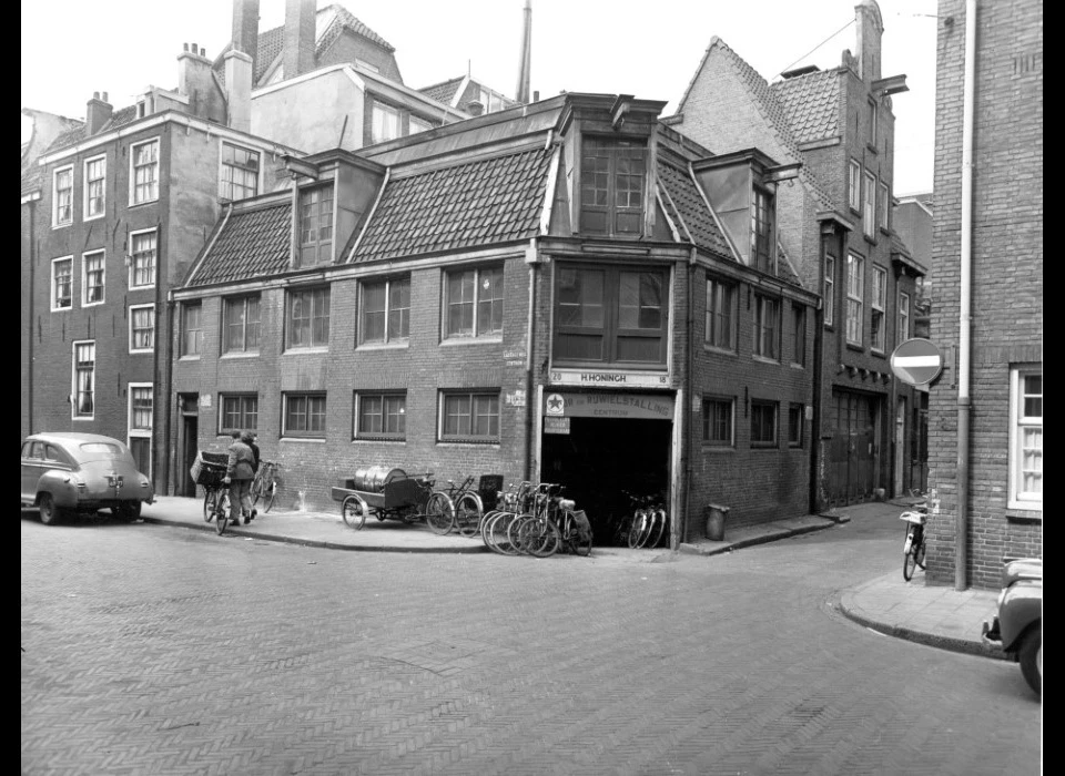 Lastageweg 18_20 1955 rechts Nieuwe Ridderstraat