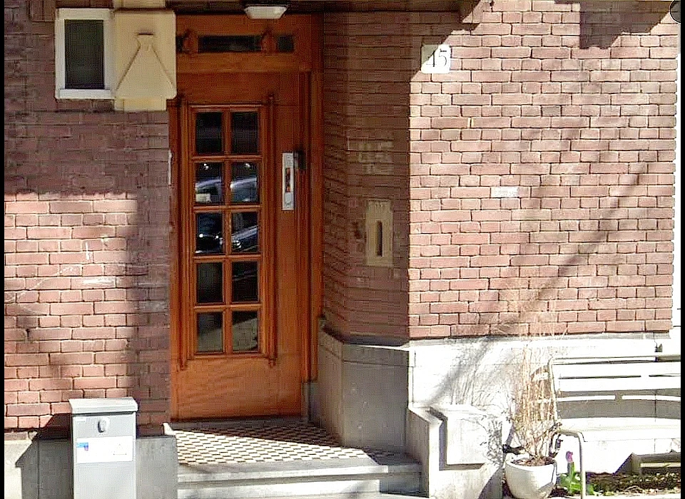 Michelangelostraat 45 portiek (2025)