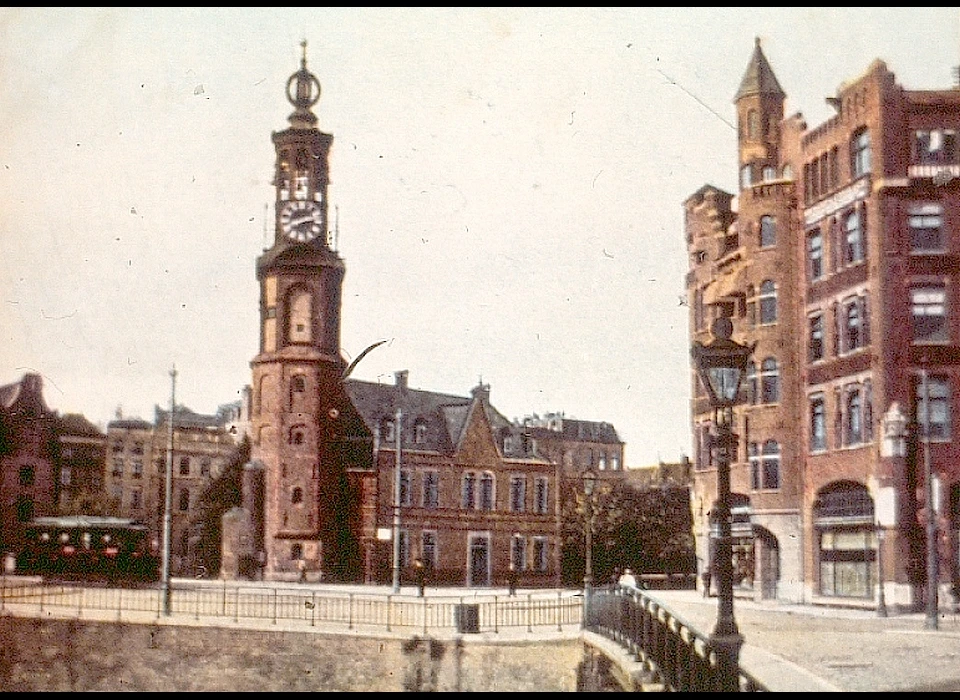 Muntplein 12 Munttoren (1916)