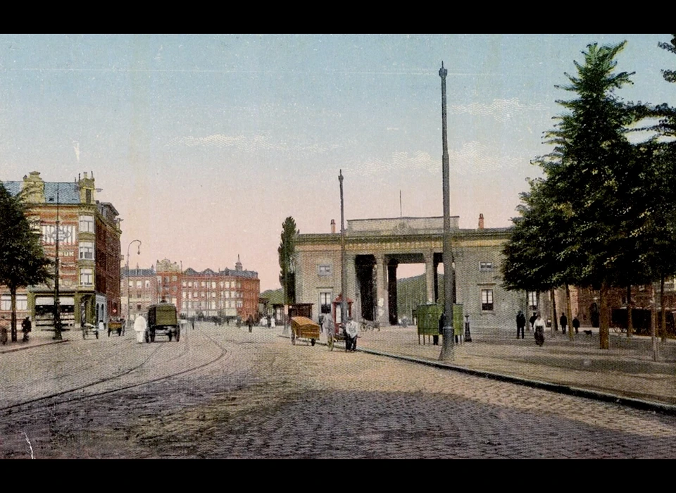 Haarlemmerplein 50 Willemspoort (1918) 