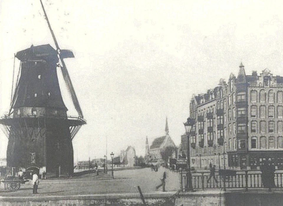 Marnixstraat Molen de Victor, rechts huizen Rozengracht en brug Lijnbaansgracht (circa 1890)