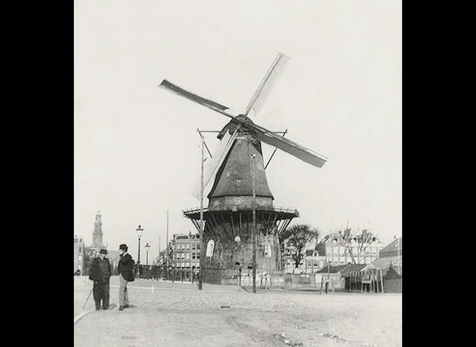 Molen de Victor vanaf De Clerqstraat (circa 1890)