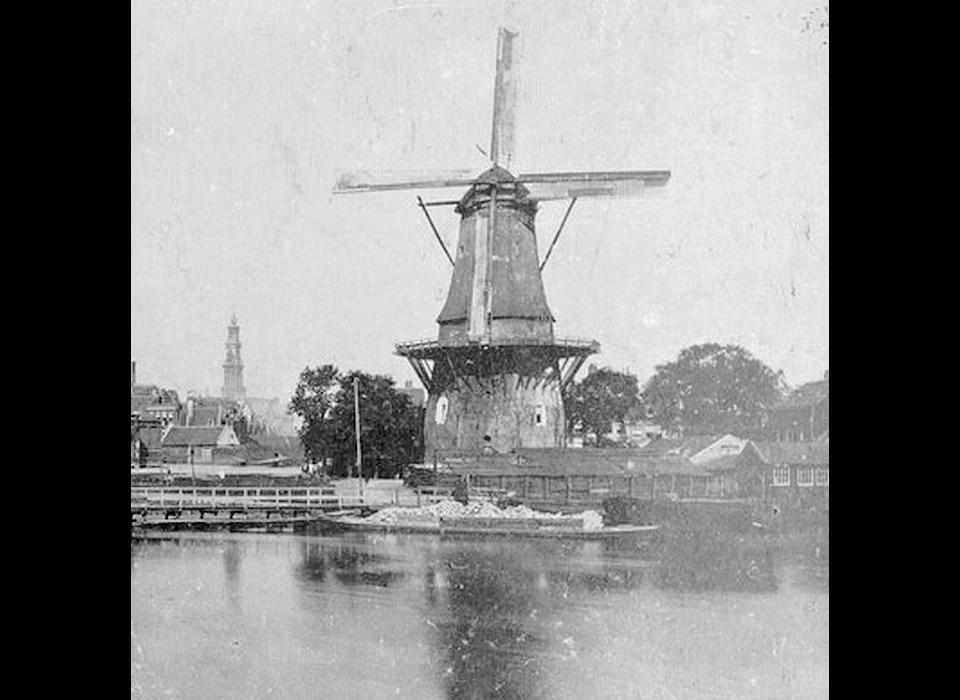 Molen de Victor over Singelgracht (circa 1890)