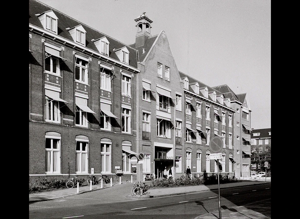 Nieuwe Passeerdersstraat 2 bejaardenhuis Sint Bernardus (1973)