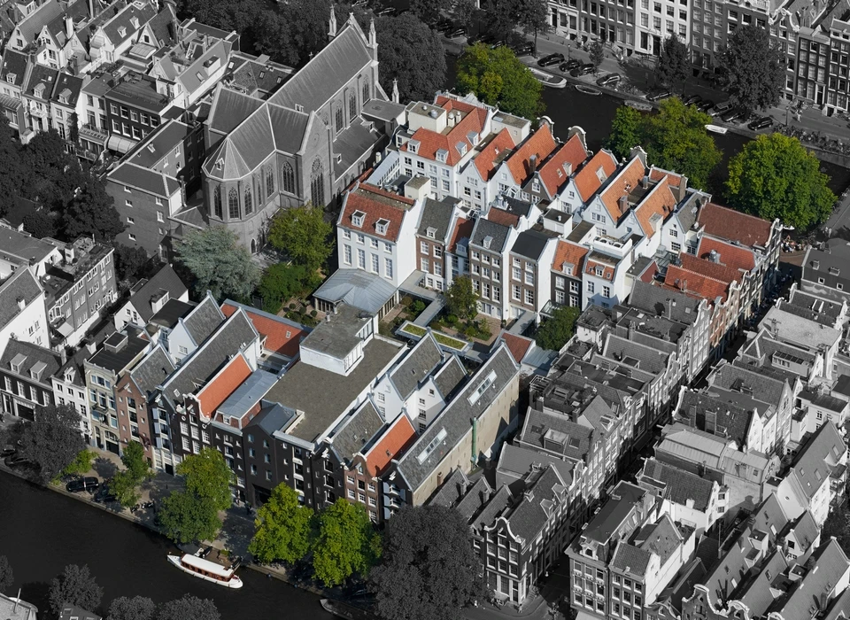 Pulitzer Hotel, luchtfoto, Prinsengracht onder, rechts Reestraat (2023)