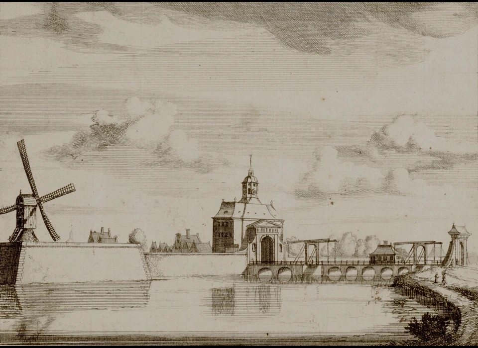 Links bolwerk Oosterblokhuis met molen de Bul, in achtergrond Weesperpoort (Gerard Valck, 1695)