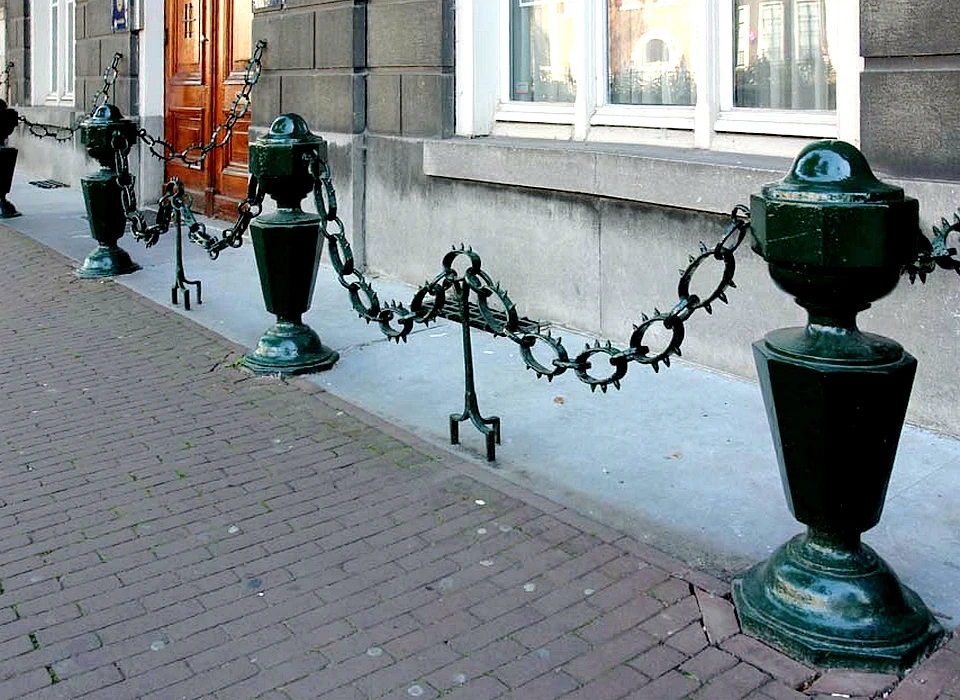 Singel 448 stoepkettingen (2000)