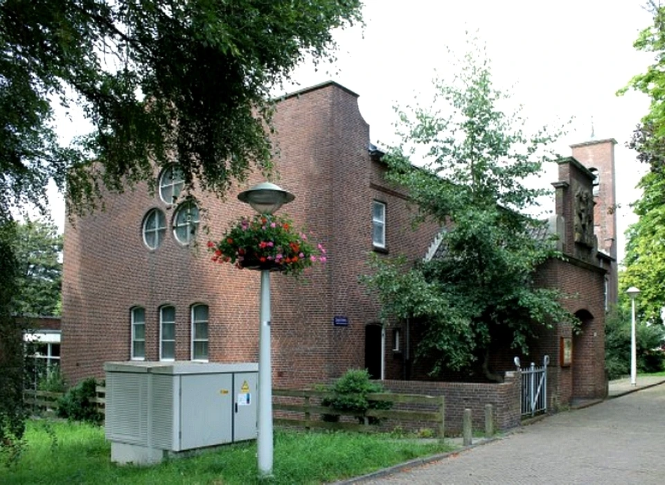 Zaaiersweg 180-182 Kerk van The Holy Family (2012)